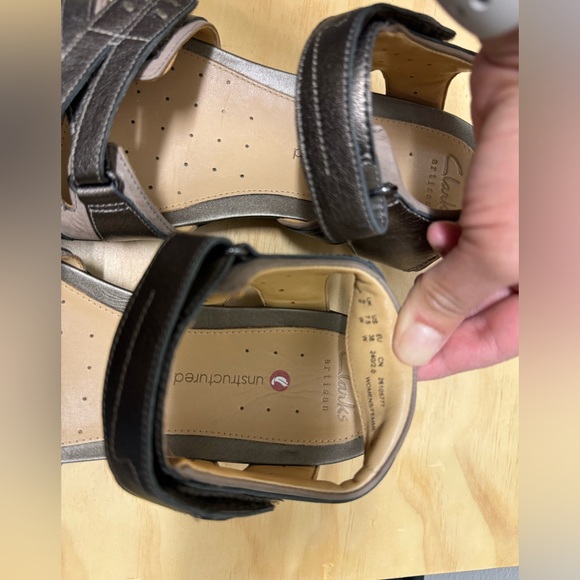 Women’s Clarks Artisan Unstructured Sandal Un Vasha Bronze Leather Size 7 1/2 W - Picture 7 of 8